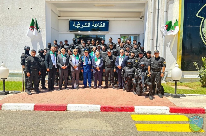اللواء يوسف الحلو مدير عام الشرطة يرافقه وفد من قيادة الشرطة يزورون عدة مواقع شرطية ورسمية في الجزائر.